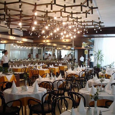 Depadansa Marina & Primorka Hotel Omišalj Esterno foto