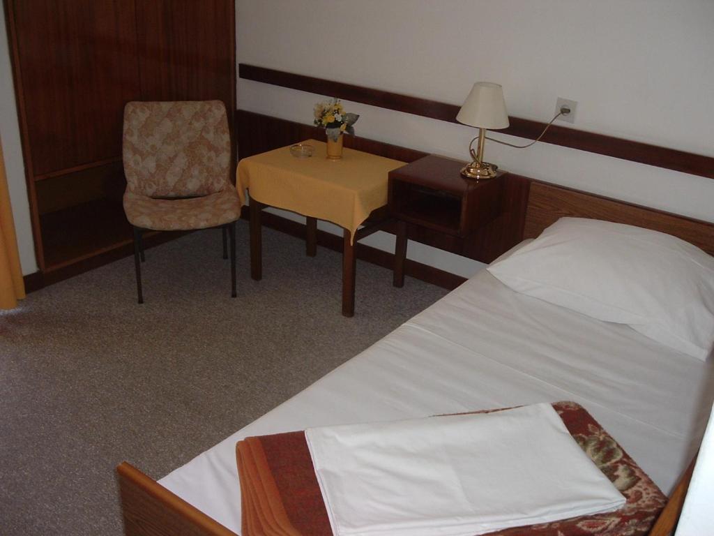 Depadansa Marina & Primorka Hotel Omišalj Camera foto