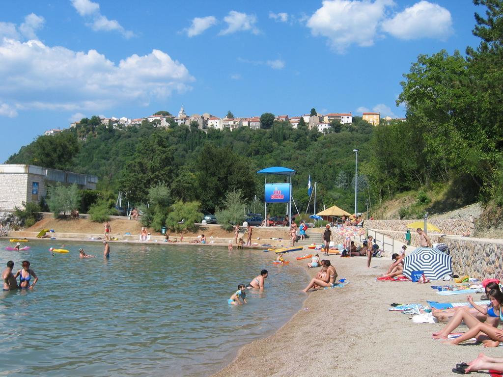 Depadansa Marina & Primorka Hotel Omišalj Esterno foto